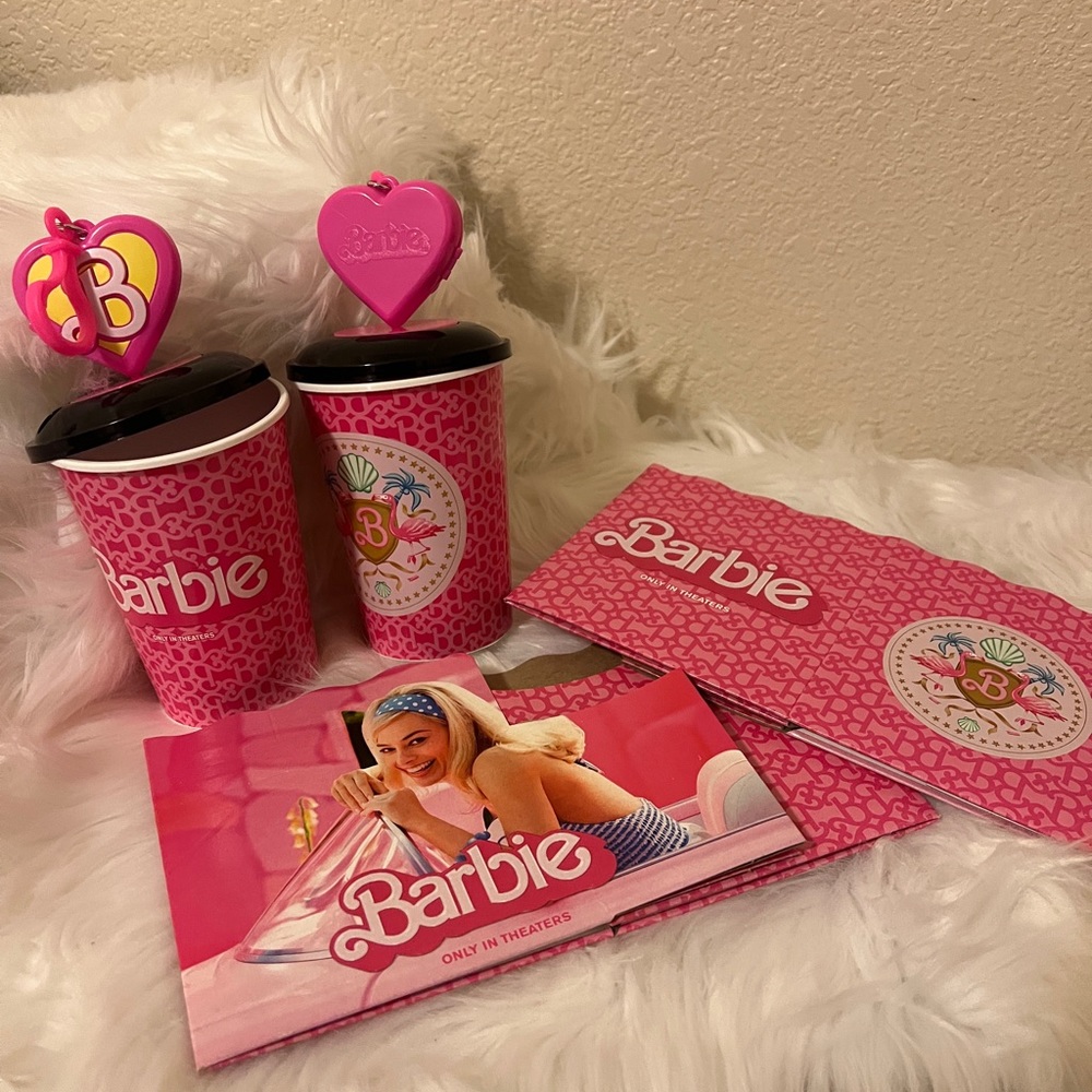 Set of 2 Barbie The Movie Cups, Barbie Kids Cup with Heart Keychain Locket